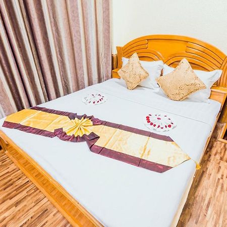 Sunrise Hotel Mandalay Exterior foto
