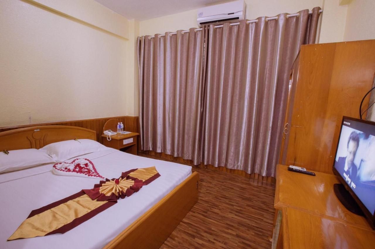 Sunrise Hotel Mandalay Exterior foto